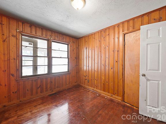 4th image of 1644 Rankin Lake Rd