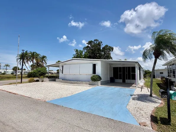 953 E Windemere Ave, Venice, FL 34285