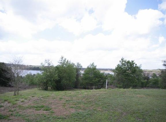 5th image of 18415 Seminole Trl