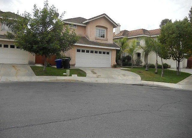 1st image of 820 Amber Oaks Cir