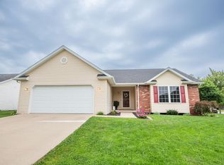 7235 W Prominence Point, Bloomington, IN 47404
