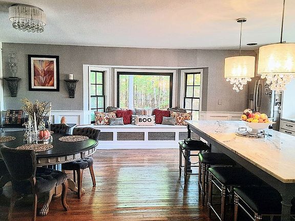 4th image of 1 Whispering Pines Way