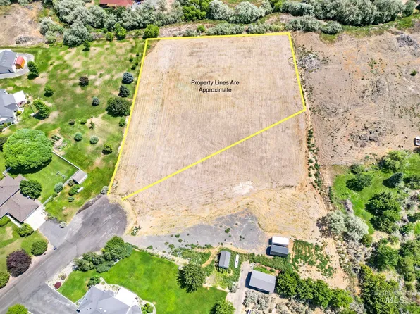 2 Fernandes Acres, Hagerman, ID 83332