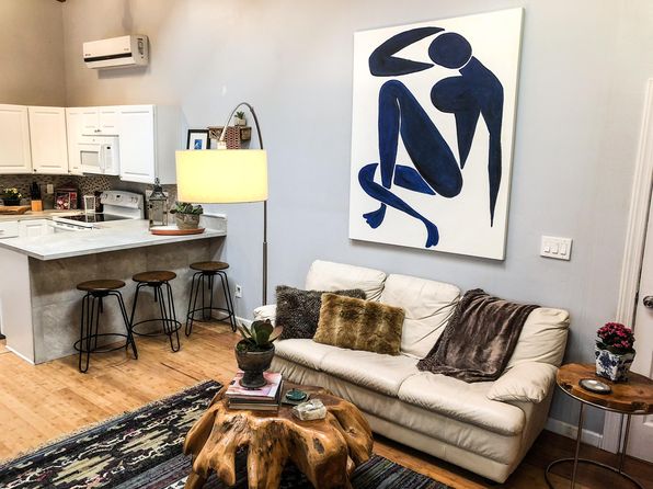 2625 N Camino Corona