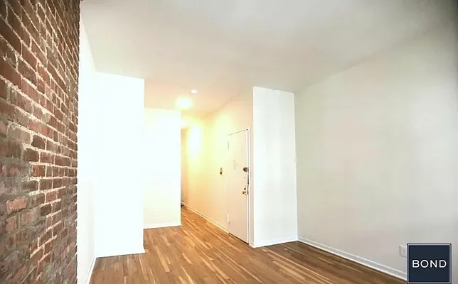 Rented by Bond New York | media 16