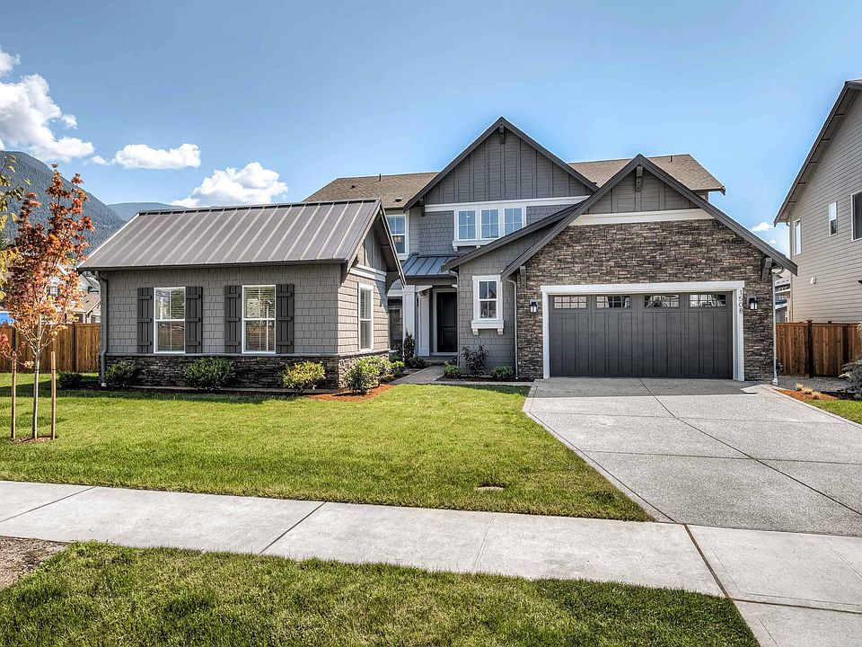 Cedar Landing M360 Exterior