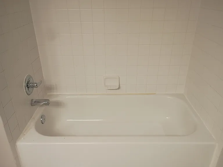 Prentiss Pointe Apartments — Photo 121