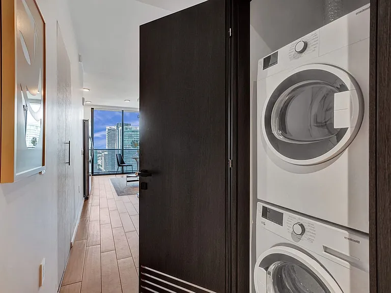 Washer/Dryer