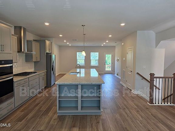 3rd image of 2132 Grouse Ski Cir