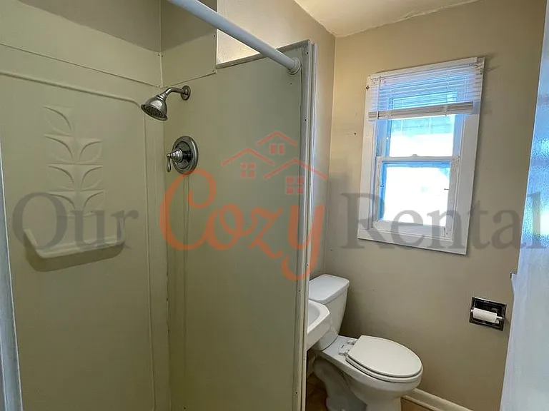 1591 Zener St — Photo 14