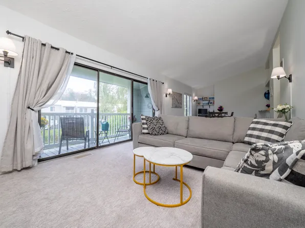 20 Olcott Way #20, Ridgefield, CT 06877