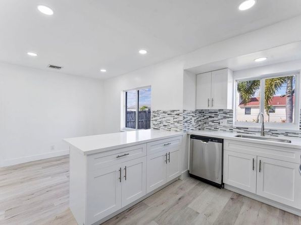 240 NW 5th St #240