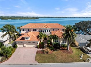 17371 Kennedy Dr, North Redington Beach, FL 33708