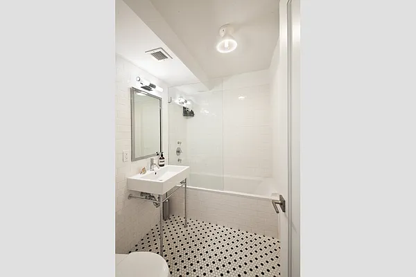 Sold by Stribling | media 17