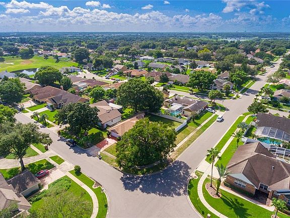 5th image of 8562 White Rose Dr