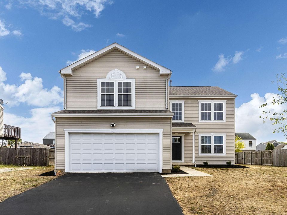 1st image of 42 River Ct