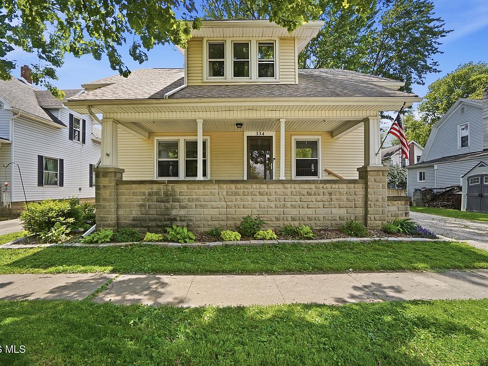 1st image of 334 Lincoln St