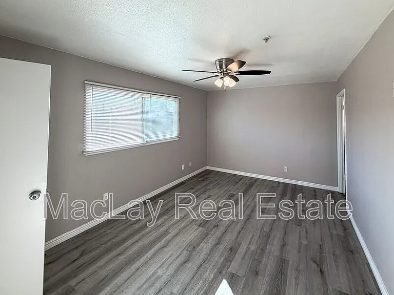 6301 W Earll Dr — Photo 20