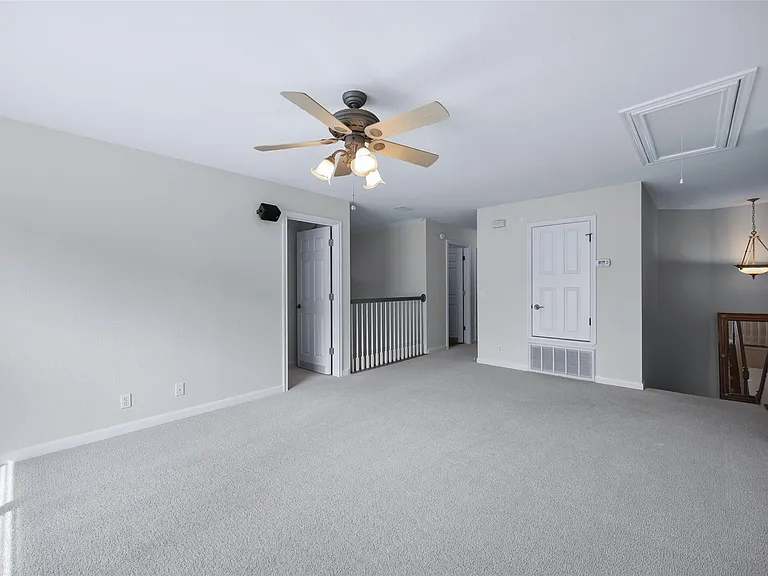 4033 Canyon Glen Cir — Photo 21