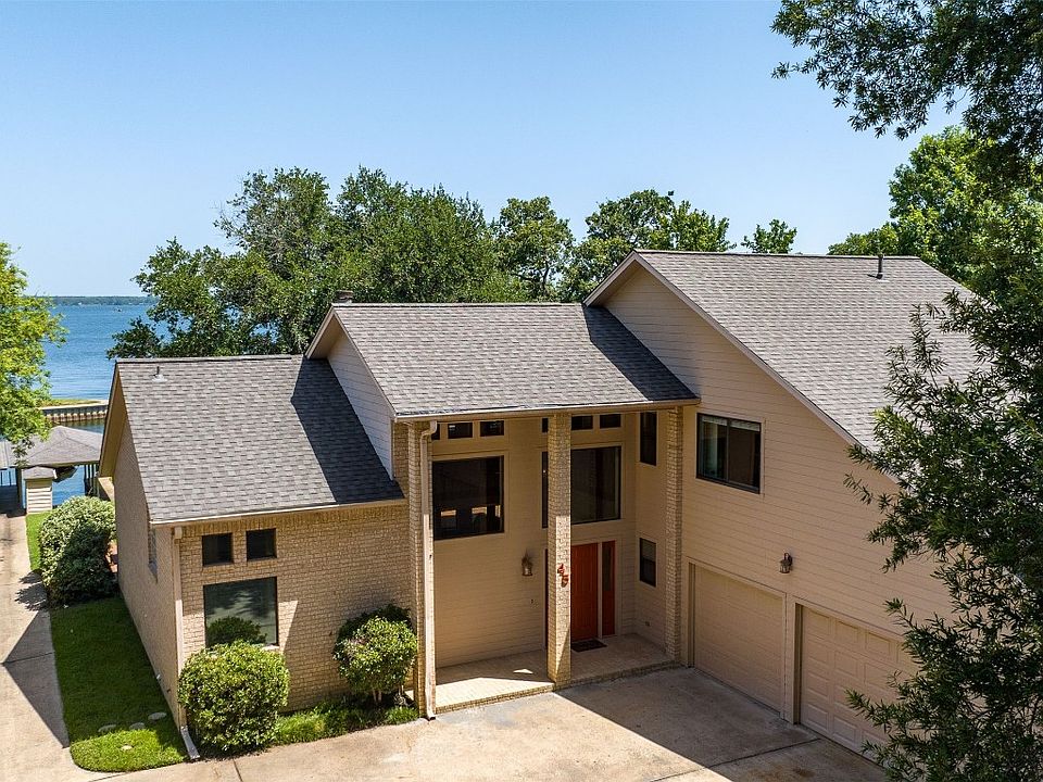 1st image of 45 Lakeside Dr