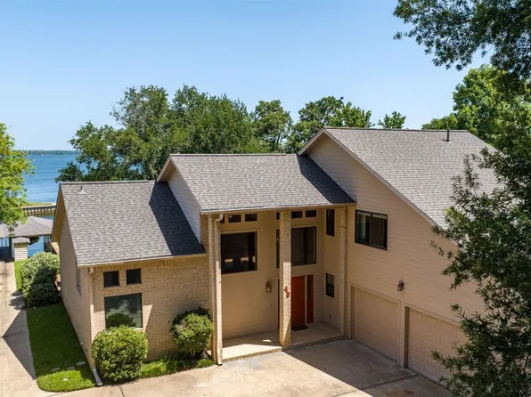 45 Lakeside Dr, Malakoff, TX 75148
