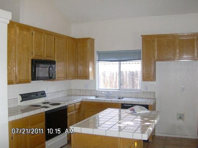 2nd image of 5305 Silverstone Cir