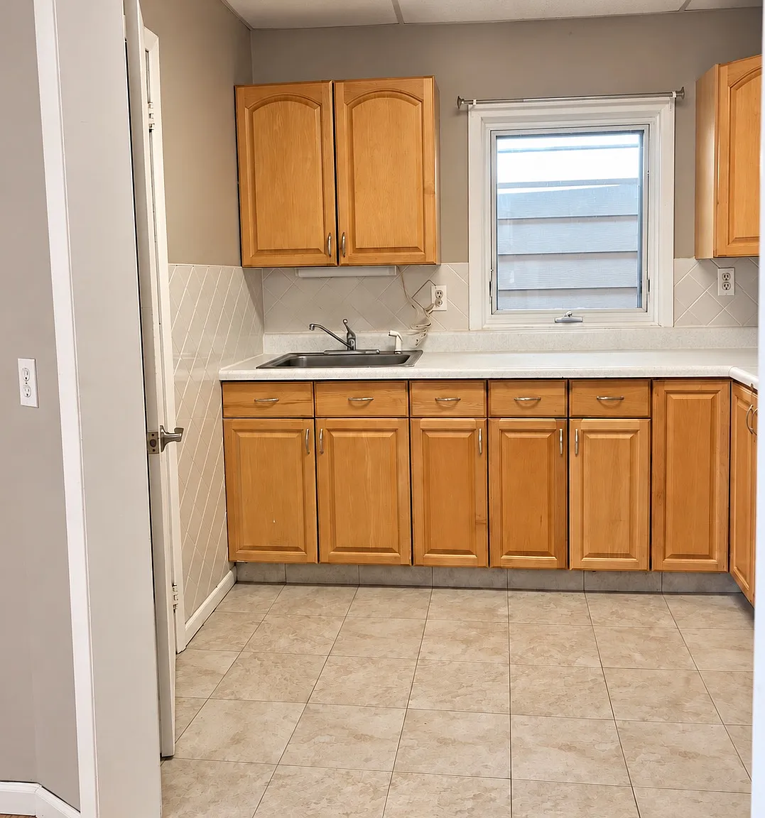2 bed, $1,850 — Photo 4