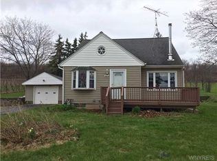 1826 Ridge Rd, Lewiston, NY 14092