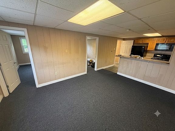 3rd image of 212 Glen Ave #2