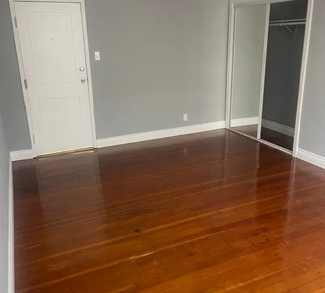 1921 Whitley Ave #9 — Photo 5