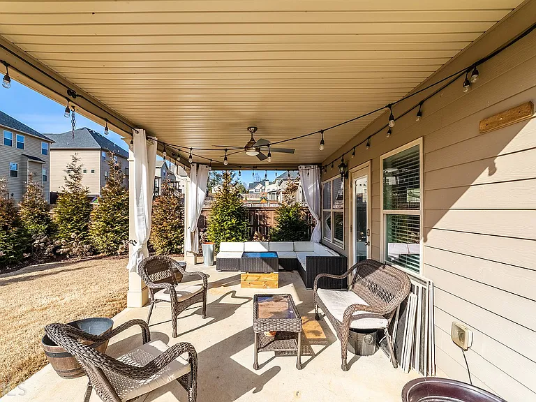 4410 Mossbrook Cir — Photo 21