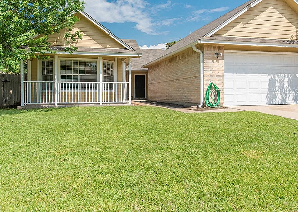 1st image of 3247 Westwick Dr
