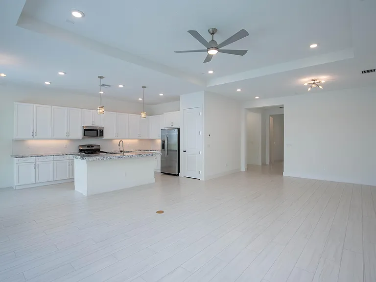 5576 Captiva Ln — Photo 70