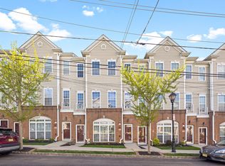 265 Custer Ave APT 108, Jersey City, NJ 07305