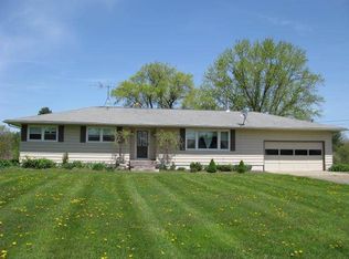 11854 Bean Rd, Chardon, OH 44024