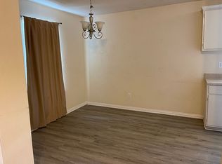 801 Trinity St #B, Cleburne, TX 76031