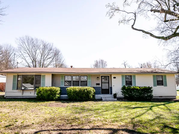 1413 4th Street, Monett, MO 65708