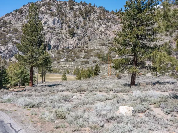 147 Highland Dr, June Lake, CA 93529