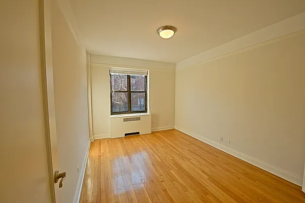 Rented by Stonehenge NYC LLC | media 3