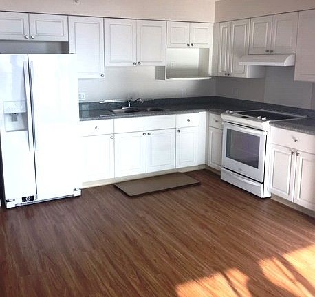 2nd image of 801 South St APT 2822