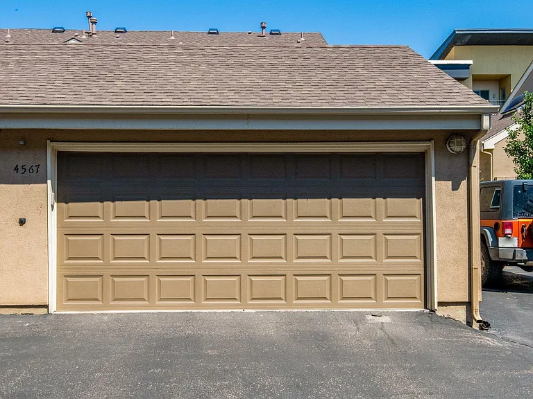 4567 E Kentucky Cir — Photo 19