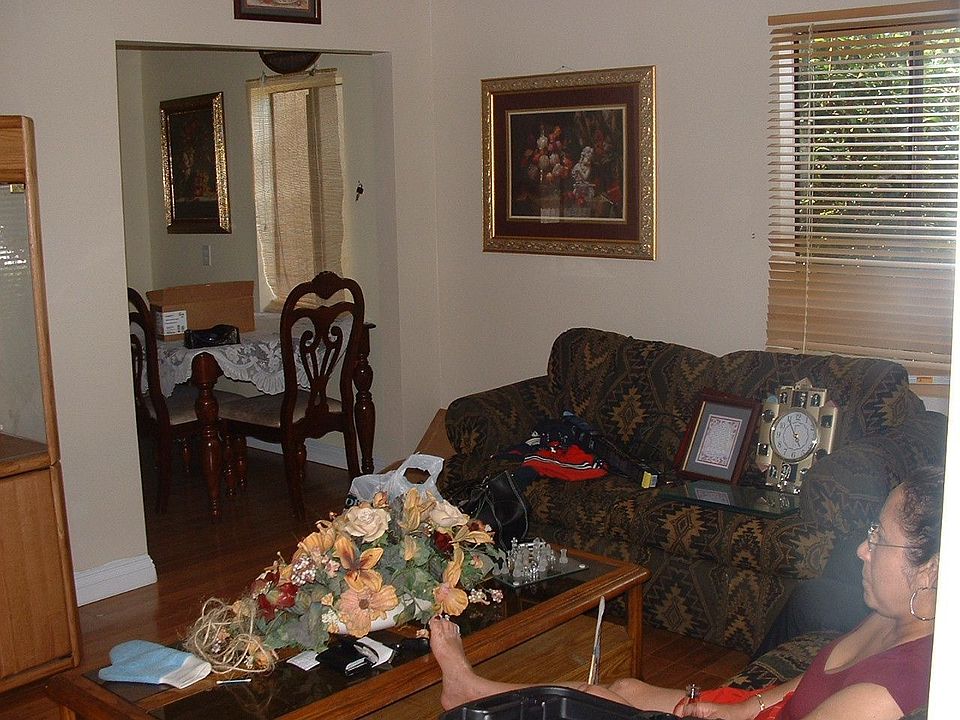 1st image of 1227 Echelon Ave