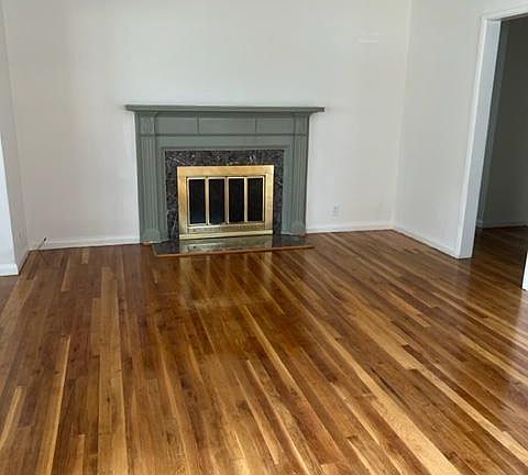 2nd image of 1129 Geranio Dr