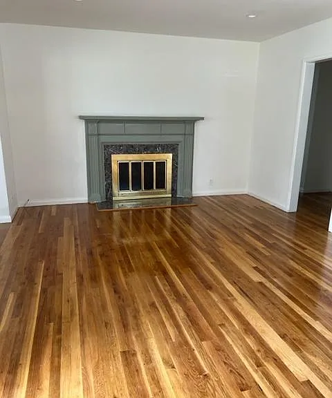 1129 Geranio Dr — Photo 2