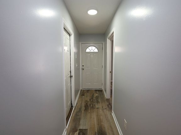 2nd image of 1732 Eli Pl #A