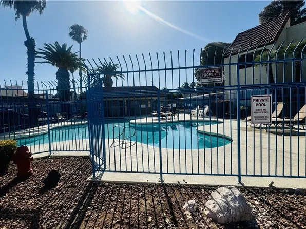 5094 Spencer St Unit A, Las Vegas, NV 89119