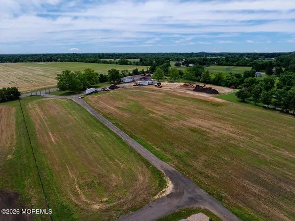 196 Stagecoach Road, Millstone, NJ 08510