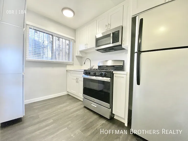 2028 Pennsylvania Ave #9 — Photo 7