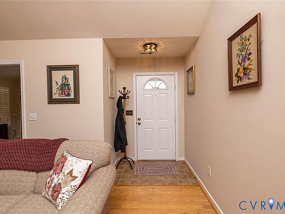 5th image of 14102 Norwood Pond Ln