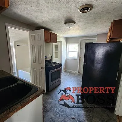 410 York St #3 — Photo 4
